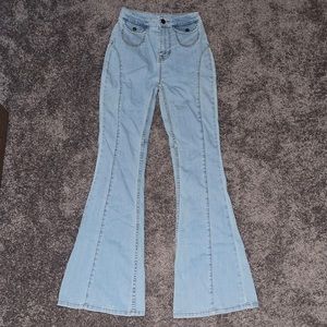 Urban Outfitters BDG Flares - Light Wash